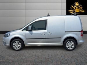 2015 Volkswagen Caddy 1.6 Tdi Bluemotion Tech C20 Highline in Silver — image 4