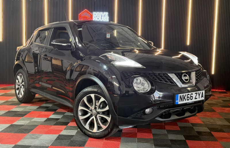 2016 Nissan Juke 1.5 Dci Tekna in Black — image 1