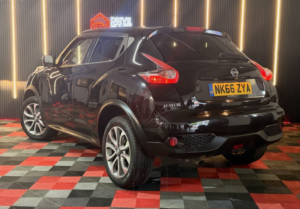 2016 Nissan Juke 1.5 Dci Tekna in Black — image 2