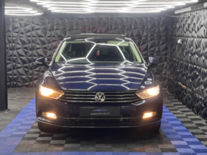 2017 Volkswagen Passat 2.0 Tdi Bluemotion Tech Gt DSG Euro 6 (s/s) 4dr in Blue — image 2
