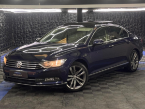 2017 Volkswagen Passat 2.0 Tdi Bluemotion Tech Gt DSG Euro 6 (s/s) 4dr in Blue — image 3