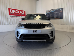 2020 Land Rover Discovery 2.0 Sd4 Hse Luxury Auto 4WD Euro 6 (s/s) 5dr in Silver — image 5
