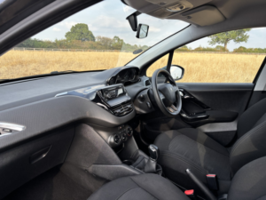 2015 Peugeot 208 1.0 Puretech Access in Grey — image 2