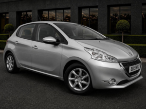 2015 Peugeot 208 1.2 Vti Puretech Active Euro 6 5dr in Silver — image 4