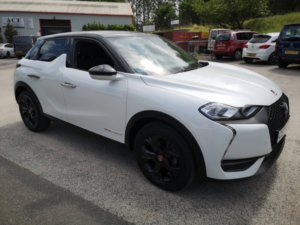 2020 Ds Automobiles Ds 3 Crossback 1.5 Bluehdi Performance Line in White — image 2