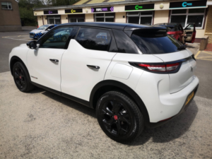 2020 Ds Automobiles Ds 3 Crossback 1.5 Bluehdi Performance Line in White — image 3