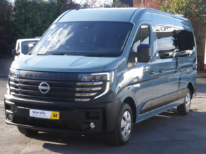 2025 Nissan Interstar 2.0 Dci 35 Tekna Motorhome in Blue — image 4