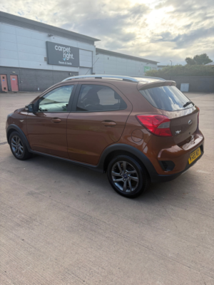 2019 Ford Ka+ 1.2 Ti-Vct Active Hatchback 5dr Petrol Manual Euro 6 (s/s) (85 Ps) in Bronze — image 3
