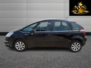 2011 Citroen C4 Picasso 1.6 Hdi Vtr+ in Black — image 4