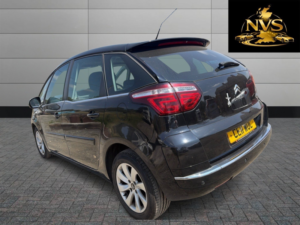 2011 Citroen C4 Picasso 1.6 Hdi Vtr+ in Black — image 5