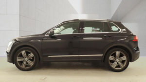 2019 Volkswagen Tiguan 2.0 Tdi Match SUV 5dr Diesel Manual Euro 6 (s/s) (150 Ps) in Black — image 6