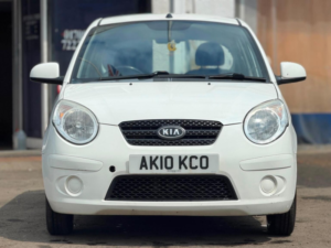 2010 Kia Picanto 1.0 1 5dr in White — image 6