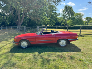 1987 Mercedes-Benz Sl 3.0 in Red — image 6