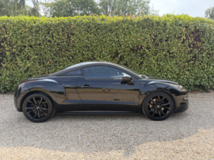 2013 Peugeot Rcz 2.0 Hdi Magnetic in Black — image 5