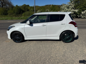 2015 Suzuki Swift Sport in White — image 6