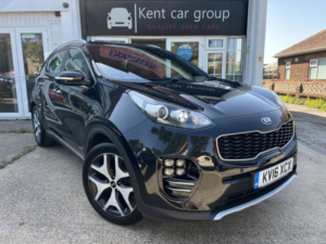 2016 Kia Sportage 1.6 T-Gdi Gt-Line in Black — image 3
