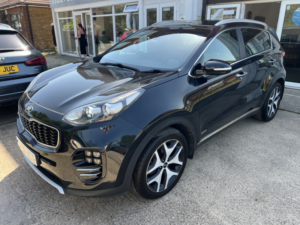 2016 Kia Sportage 1.6 T-Gdi Gt-Line in Black — image 6