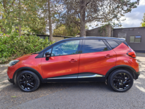 2015 Renault Captur 1.5 Signature Energy Dci 90 Stop & Start in Red — image 6