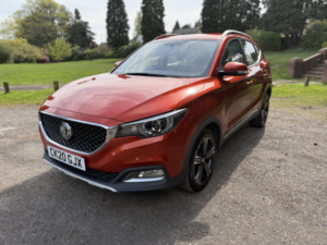 2020 MG MG Zs 1.5 Vti-Tech Exclusive in Orange — image 2