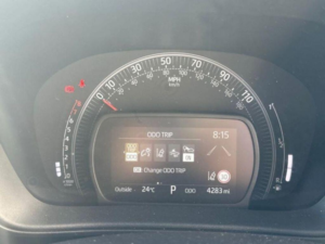 2024 Toyota Aygo X Vvt-I Edge in Gold — image 6