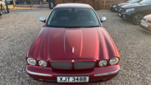 2005 Jaguar Xj 3.0 Xj6 4dr in Red — image 2