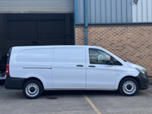2021 Mercedes-Benz Vito 2.0 116 Cdi Progressive G-Tronic Rwd L3 Euro 6 (s/s) 5dr (xlwb) in White — image 4