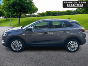 2019 Vauxhall Grandland X 1.2 Turbo Tech Line Nav Euro 6 (s/s) 5dr in Grey — image 2