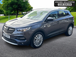2019 Vauxhall Grandland X 1.2 Turbo Tech Line Nav Euro 6 (s/s) 5dr in Grey — image 4