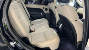 2018 Land Rover Range Rover Sport 2.0 Sd4 Hse Auto 4WD Euro 6 (s/s) 5dr in Black — image 3