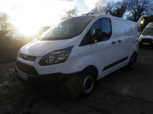 2016 Ford Transit Custom 2.2 Tdci 270 Econetic Fridge Van in White — image 4