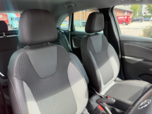 2018 Vauxhall Crossland X 1.2 Turbo Gpf Elite Euro 6 (s/s) 5dr in Red — image 4