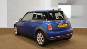 2006 MINI Hatch 1.6 One Euro 4 3dr in Blue — image 5