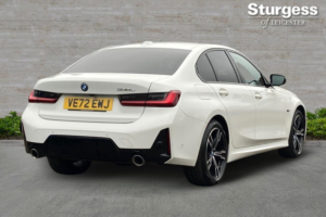 2023 BMW 3 Series 2.0 330e 12kwh M Sport Auto Euro 6 (s/s) 4dr in White — image 6