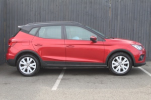 2018 SEAT Arona 1.0 Tsi Se Technology in Red — image 5