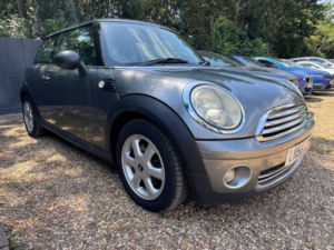 2009 MINI Hatch 1.4 One Graphite Euro 4 3dr in Silver — image 4