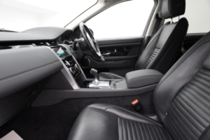 2020 Land Rover Discovery Sport 2.0 D180 Mhev Se Auto 4WD Euro 6 (s/s) 5dr in White — image 5