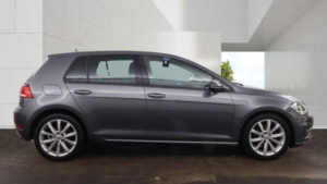 2017 Volkswagen Golf 1.6 Tdi Bluemotion Tech Gt Euro 6 (s/s) 5dr in Grey — image 5