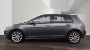 2017 Volkswagen Golf 1.6 Tdi Bluemotion Tech Gt Euro 6 (s/s) 5dr in Grey — image 6