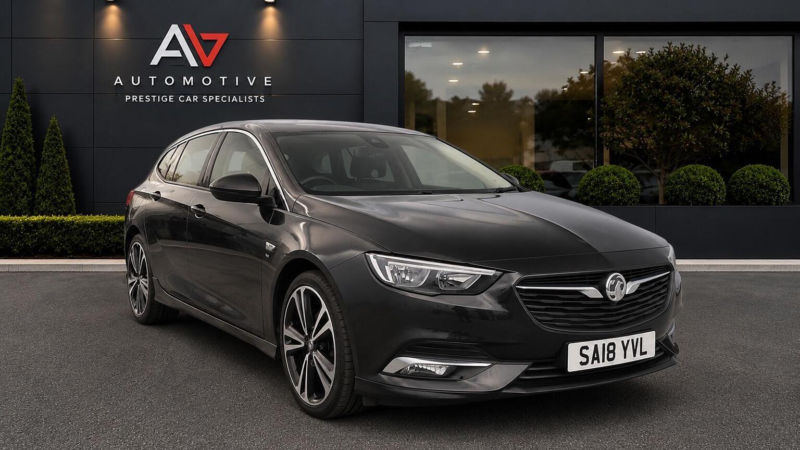 2018 Vauxhall Insignia 2.0 Turbo D Blueinjection Sri Vx Line Nav Sports Tourer Euro 6 (s/s) 5dr in Black — image 1