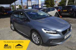 2017 Volvo V40 Cross Country
