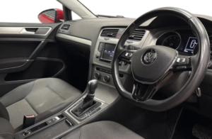 2016 Volkswagen Golf 1.4 Tsi Bluemotion Tech Match Edition in Red — image 6