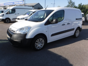 2017 Citroen Berlingo 1.6 Bluehdi 850 Enterprise in White — image 2