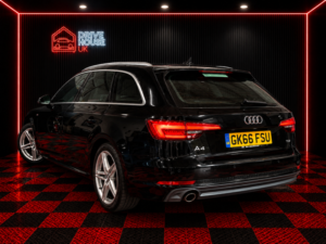 2016 Audi A4 Avant 2.0 Tdi S Line in Black — image 3