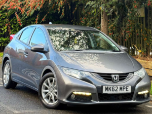 2012 Honda Civic 2.2 I-Dtec Es Hatchback 5dr Diesel Manual Euro 5 (s/s) (150 Ps) in Grey — image 3