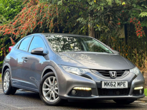 2012 Honda Civic 2.2 I-Dtec Es Hatchback 5dr Diesel Manual Euro 5 (s/s) (150 Ps) in Grey — image 5