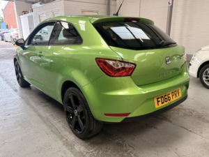 2016 SEAT Ibiza 1.0 Ecotsi Se in Green — image 3