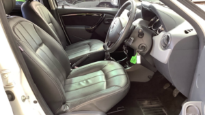 2014 Dacia Duster 1.5 Laureate Dci 110 Diesel White 5dr Leather+satnav+8 Stamps in White — image 5