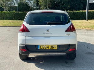 2014 Peugeot 3008 1.6 E-Hdi Allure Egc Euro 5 (s/s) 5dr in White — image 6