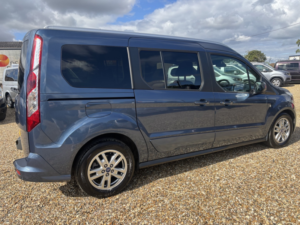 2021 Ford Grand Tourneo Connect Automatic Wheelchair Accessible Vehicle Auto Wav1.5 in Blue — image 3