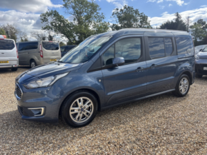 2021 Ford Grand Tourneo Connect Automatic Wheelchair Accessible Vehicle Auto Wav1.5 in Blue — image 6
